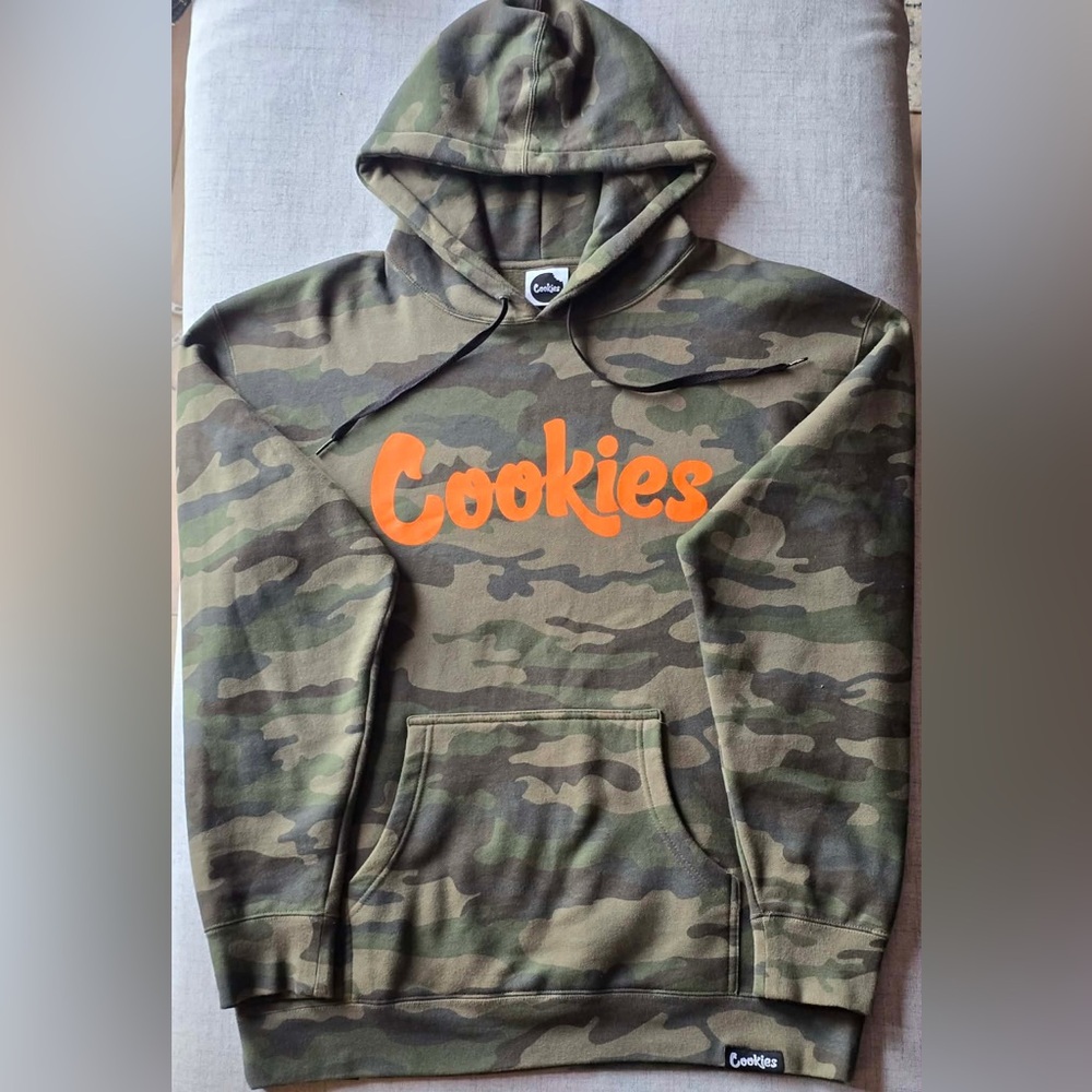 COOKIES Camouflage Hoodie - large NWOT